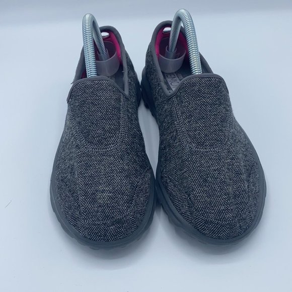 Skechers Go Walk Memory Form Fit Gray Slip On Shoes - Picture 2 of 6